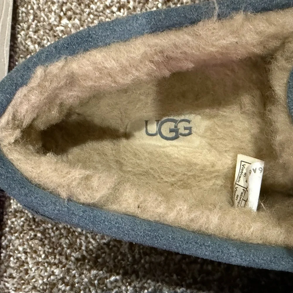 UGG For Men ASCOT Slippers Shoes 8 US Blue Suede $115 MSRP